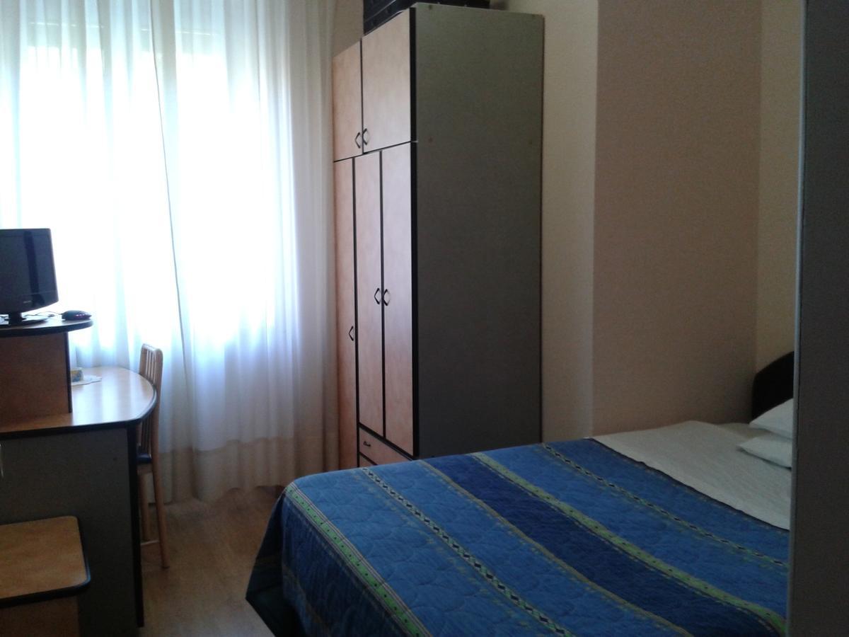 Albergo Tabiano Tabiano Terme Esterno foto
